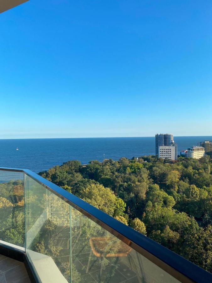 Apart Hotel Greenwood Near Sea Οδησσός Εξωτερικό φωτογραφία