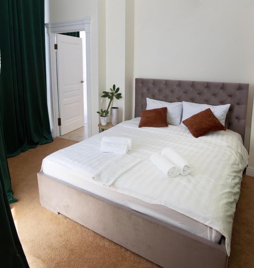 Apart Hotel Greenwood Near Sea Οδησσός Εξωτερικό φωτογραφία